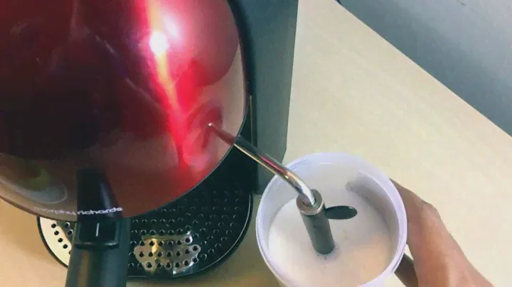 Morphy Richards Accents Espresso, my first latte